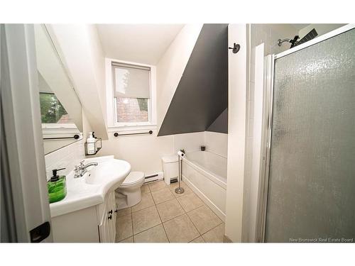 576 Charlotte St, Fredericton, NB 