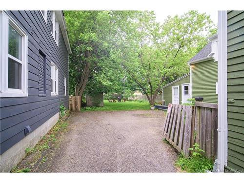 576 Charlotte St, Fredericton, NB 