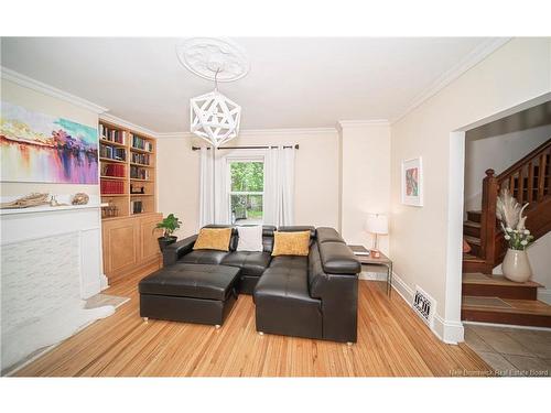 576 Charlotte St, Fredericton, NB 