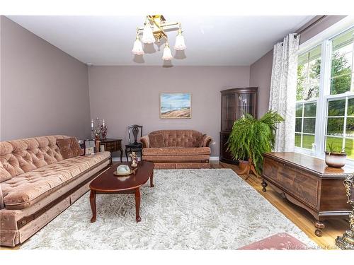 96 Lakeview Ave, Charters Settlement, NB 