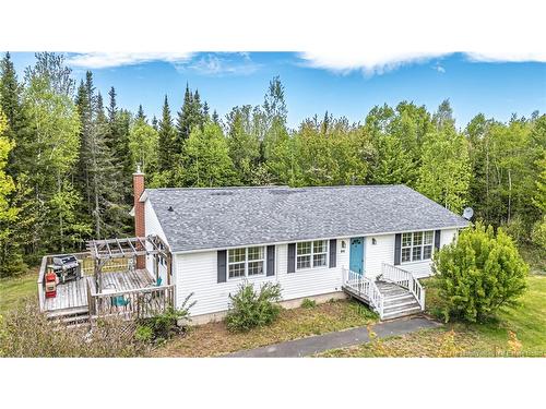 96 Lakeview Ave, Charters Settlement, NB 