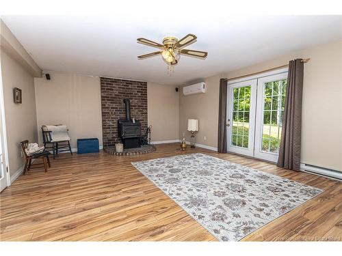 96 Lakeview Ave, Charters Settlement, NB 