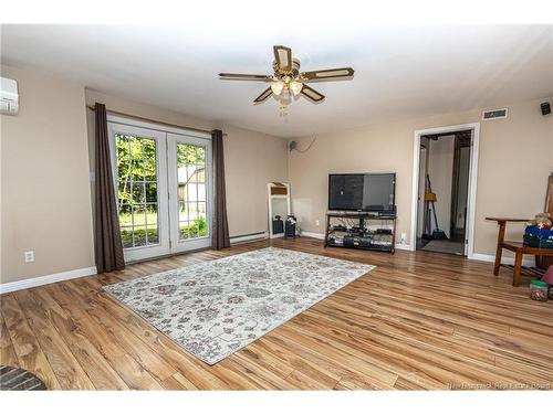 96 Lakeview Ave, Charters Settlement, NB 