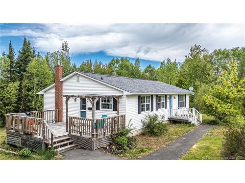 96 Lakeview Ave, Charters Settlement, NB 