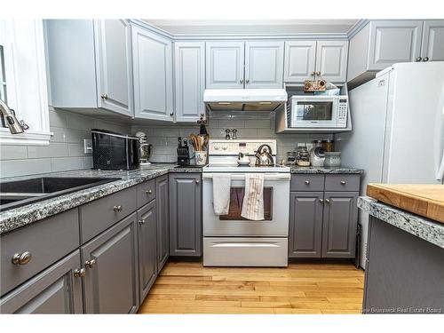 96 Lakeview Ave, Charters Settlement, NB 