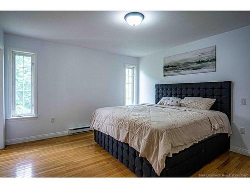 205 Kimble Dr, Fredericton, NB 