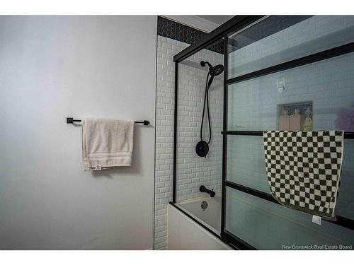 205 Kimble Dr, Fredericton, NB 