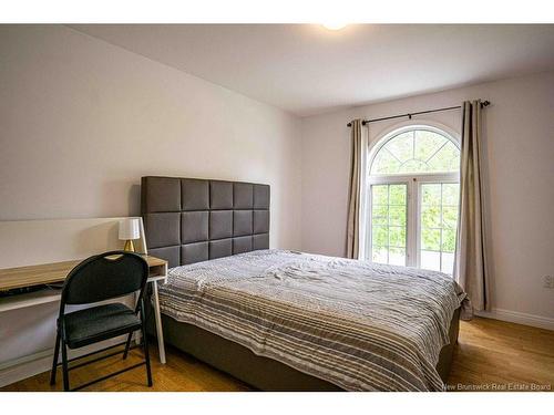 205 Kimble Dr, Fredericton, NB 