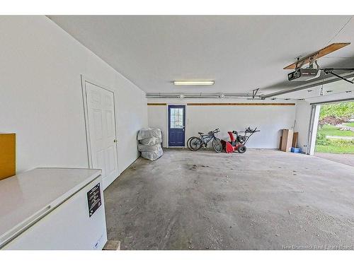 205 Kimble Dr, Fredericton, NB 