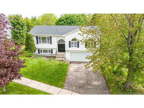 205 Kimble Dr, Fredericton, NB 