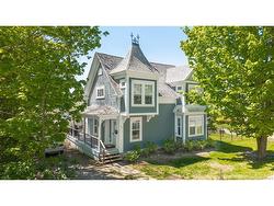 72 Union ST Saint Stephen, NB E3L 1T8