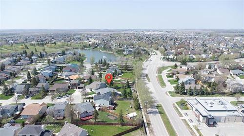 28 Stonegate Cl, Winnipeg, MB 