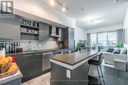 221 - 1030 KING STREET W Toronto, ON M6K 0B4