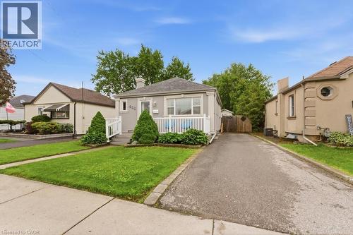 137 COCHRANE Road  Hamilton, ON L8K 3G3