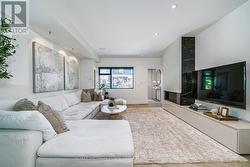 36 KENT ROAD Toronto, ON M4L 2X6