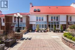 36 - 1 PLACE D'ARMES Kingston (East Of Sir John A. Blvd), ON K7K 6S1