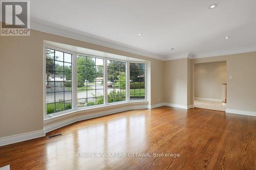 23 Biscayne Crescent, Ottawa, ON - Indoor Photo Showing Other Room