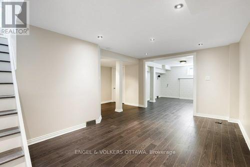 23 Biscayne Crescent, Ottawa, ON - Indoor Photo Showing Other Room