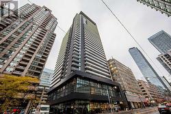 808 - 770 BAY STREET Toronto, ON M5G 0A6