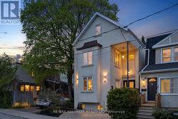 65 CLEVELAND STREET Toronto, ON M4S 2W3
