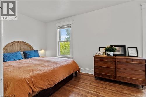 260 Stinson Crescent, Hamilton, ON - Indoor Photo Showing Bedroom
