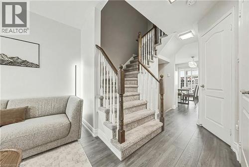 2259 Seton Crescent, Burlington, ON - Indoor Photo Showing Other Room