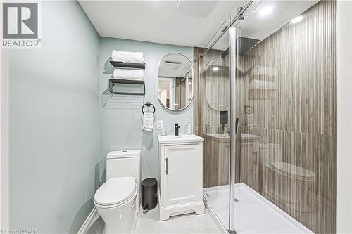 2259 Seton Crescent, Burlington, ON - Indoor Photo Showing Bathroom