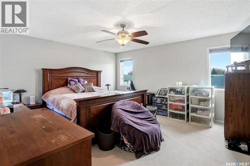 1204 Boehm Bay N, Regina, SK - Indoor Photo Showing Bedroom