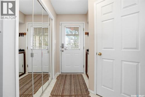 1204 Boehm Bay N, Regina, SK - Indoor Photo Showing Other Room