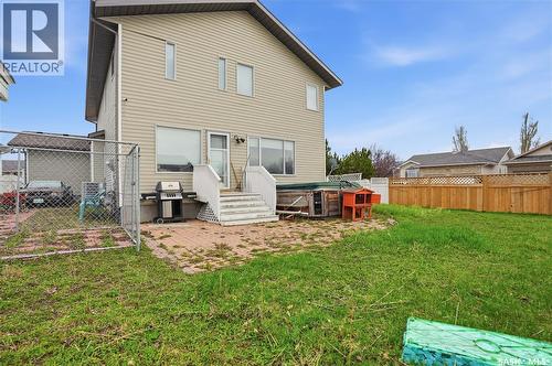 1204 Boehm Bay N, Regina, SK - Outdoor