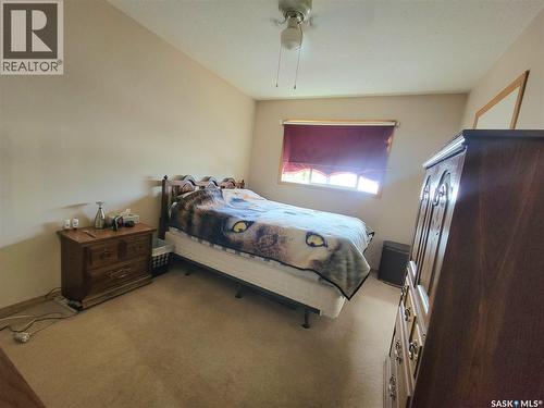 303 3 Street E, Wilkie, SK - Indoor Photo Showing Bedroom