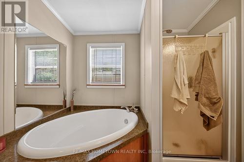 116 Hutt Road, Augusta, ON - Indoor Photo Showing Bathroom