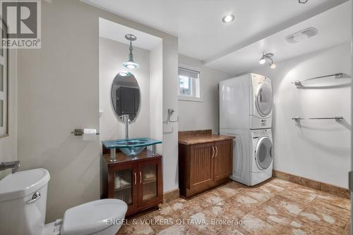 1396 Micmac Street, Ottawa, ON - Indoor Photo Showing Laundry Room