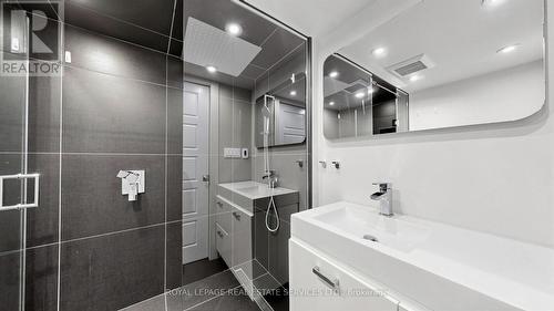 285 Bronte Road, Oakville, ON - Indoor Photo Showing Bathroom