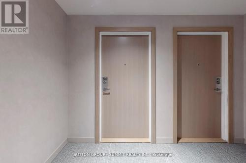 801 - 1195 The Queensway Street, Toronto, ON - Indoor Photo Showing Other Room