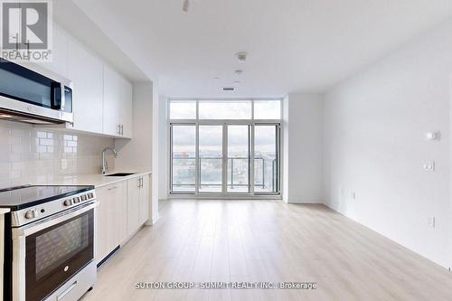 801 - 1195 The Queensway Street, Toronto, ON - Indoor Photo Showing Kitchen