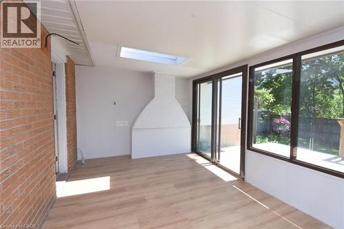 740 Hyde Road, Burlington, ON - Indoor Photo Showing Other Room