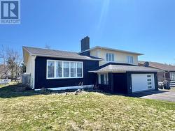 10 Southcott Drive  Grand Falls-Windsor, NL A2A 2P1