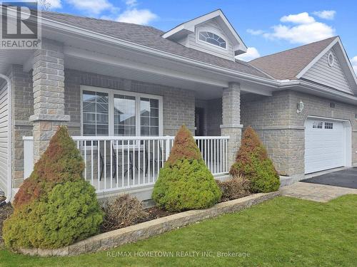 1124 Mcclure Crescent, Brockville, ON - Outdoor With Deck Patio Veranda