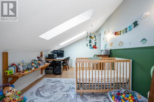 14 Oneida Crescent, Tiny, ON - Indoor Photo Showing Bedroom