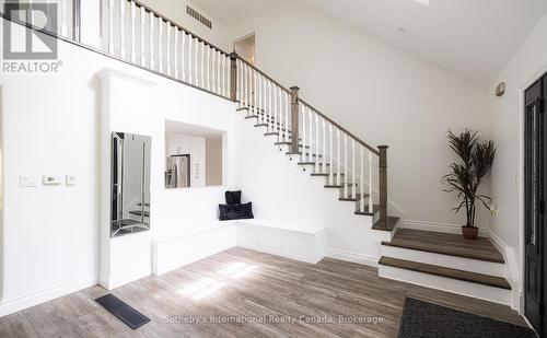 129 Bass Line, Oro-Medonte (Prices Corners), ON - Indoor Photo Showing Other Room