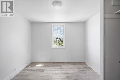 140 Baker Street, Sudbury, ON - Indoor Photo Showing Other Room