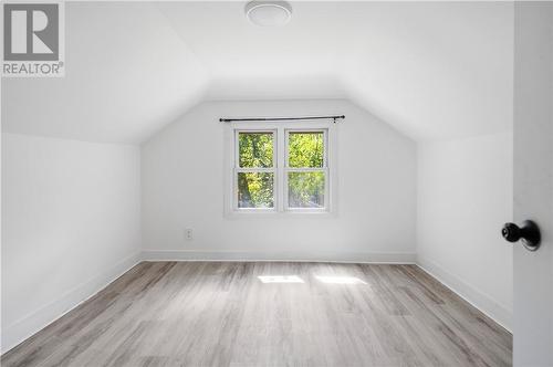 140 Baker Street, Sudbury, ON - Indoor Photo Showing Other Room