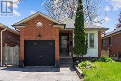 121 RIBBLESDALE AVENUE Whitby (Pringle Creek), ON L1N 7K2