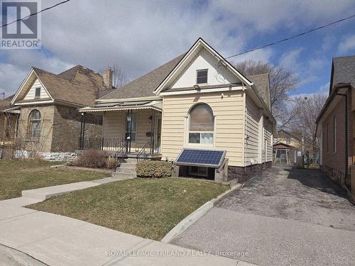 8 Weldon Avenue, St. Thomas, ON - Outdoor