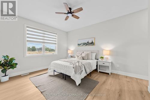 134 Addison Avenue, Lucan Biddulph (Lucan), ON - Indoor Photo Showing Bedroom