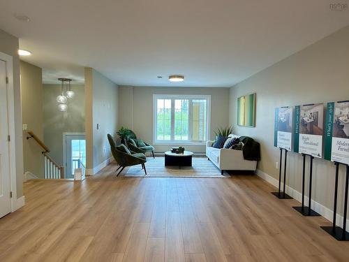 L043B 67 Lew Crescent, Lantz, NS 