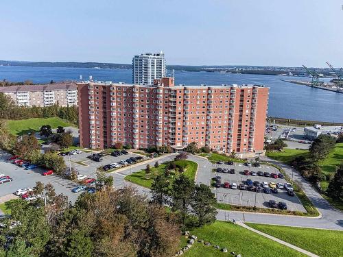 1118 45 Vimy Avenue, Halifax, NS 