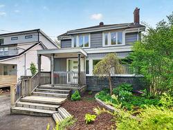 2434 Connaught Avenue  Halifax, NS B3L 2Z4