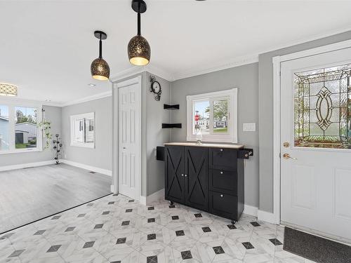 1 Bishop Avenue, Dartmouth, NS 